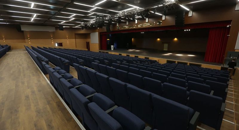 Yenimahalle Nazım Hikmet K.M. Yıldız Kenter Salonu 4